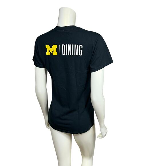 University of Michigan Dining T-shirt Small, Excellent Condition, Black & Yellow - Picture 10 of 10